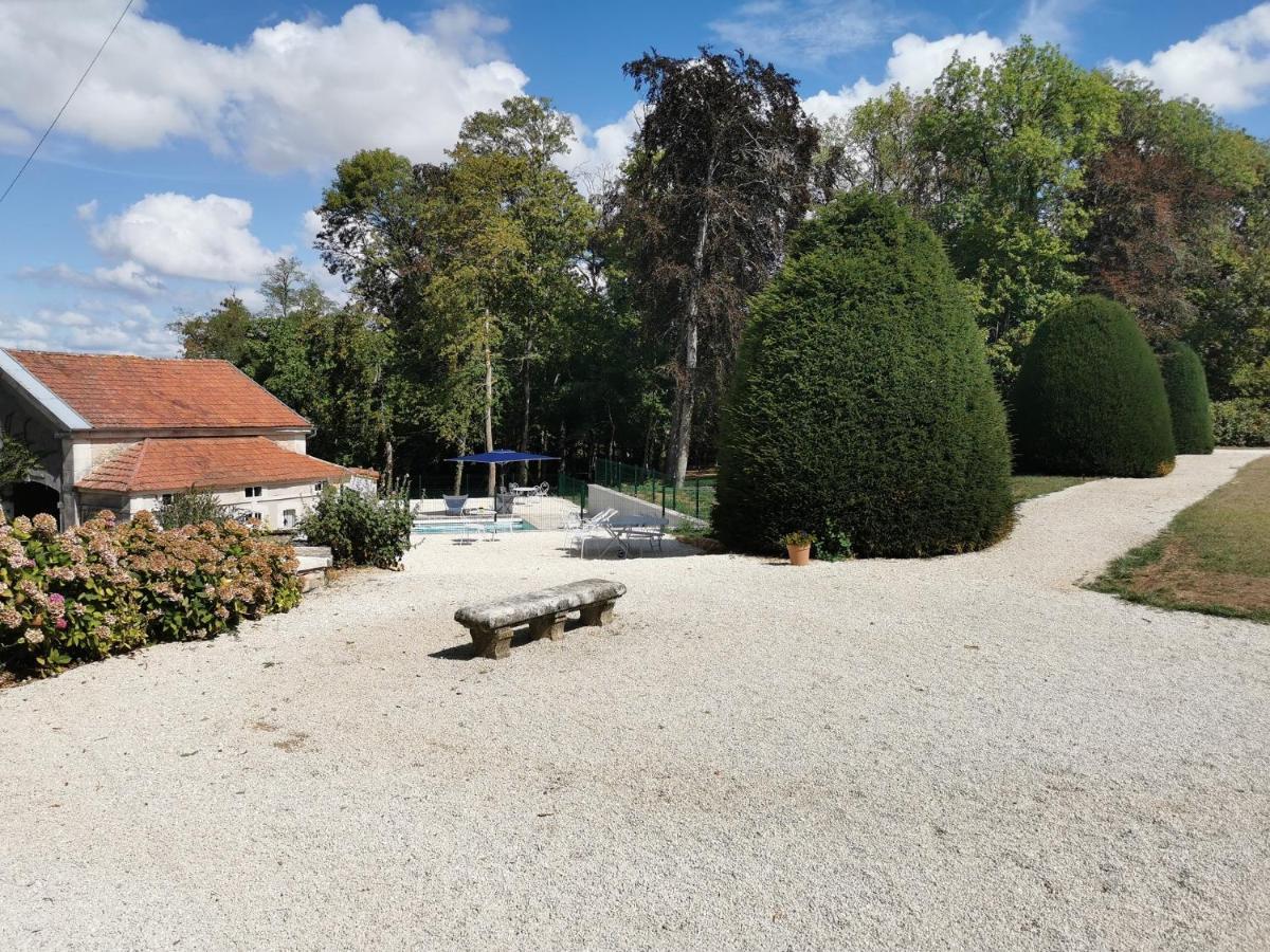 Chateau Des Barres Sainpuits エクステリア 写真